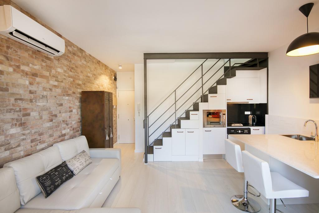 Barcelona Penthouse Private Terrace Sustainable Stay Keyless Access ภายนอก รูปภาพ
